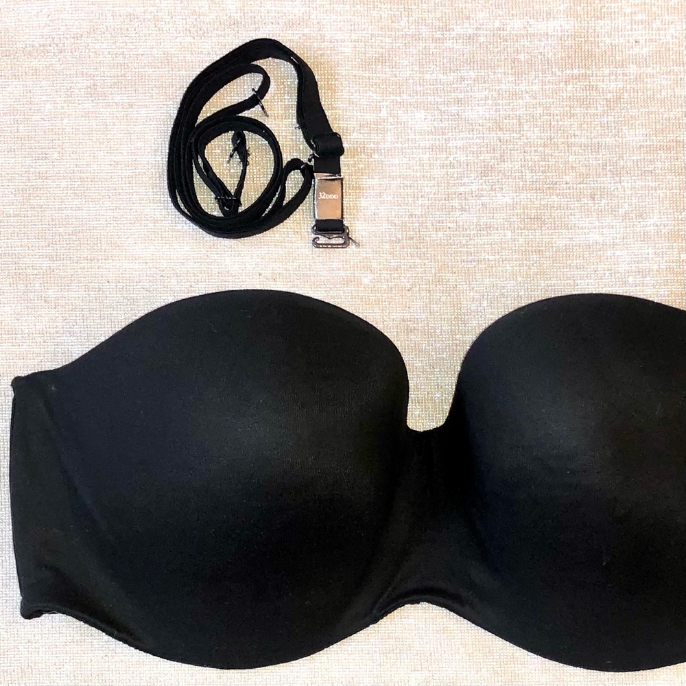 VS Body By Victoria Memory Fit Strapless Bra